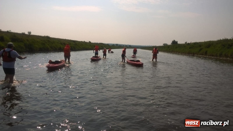 Zdjęcie w galerii na portalu naszraciborz.pl: Wakacje dla odkrywców. Odra na wysokości Płoni  wiadomości z regionu