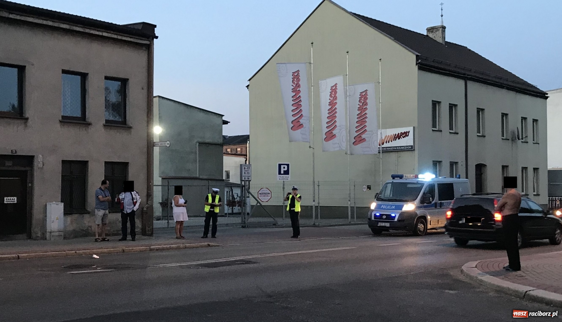 Zdjęcie w galerii na portalu naszraciborz.pl: Pijany w sztok wszedł pod motor na Głubczyckiej  wiadomości z regionu