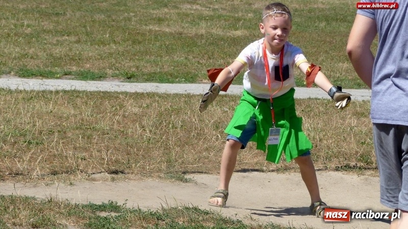 Zdjęcie w galerii na portalu naszraciborz.pl: Afrobajanie w raciborskiej bibliotece wiadomości z regionu