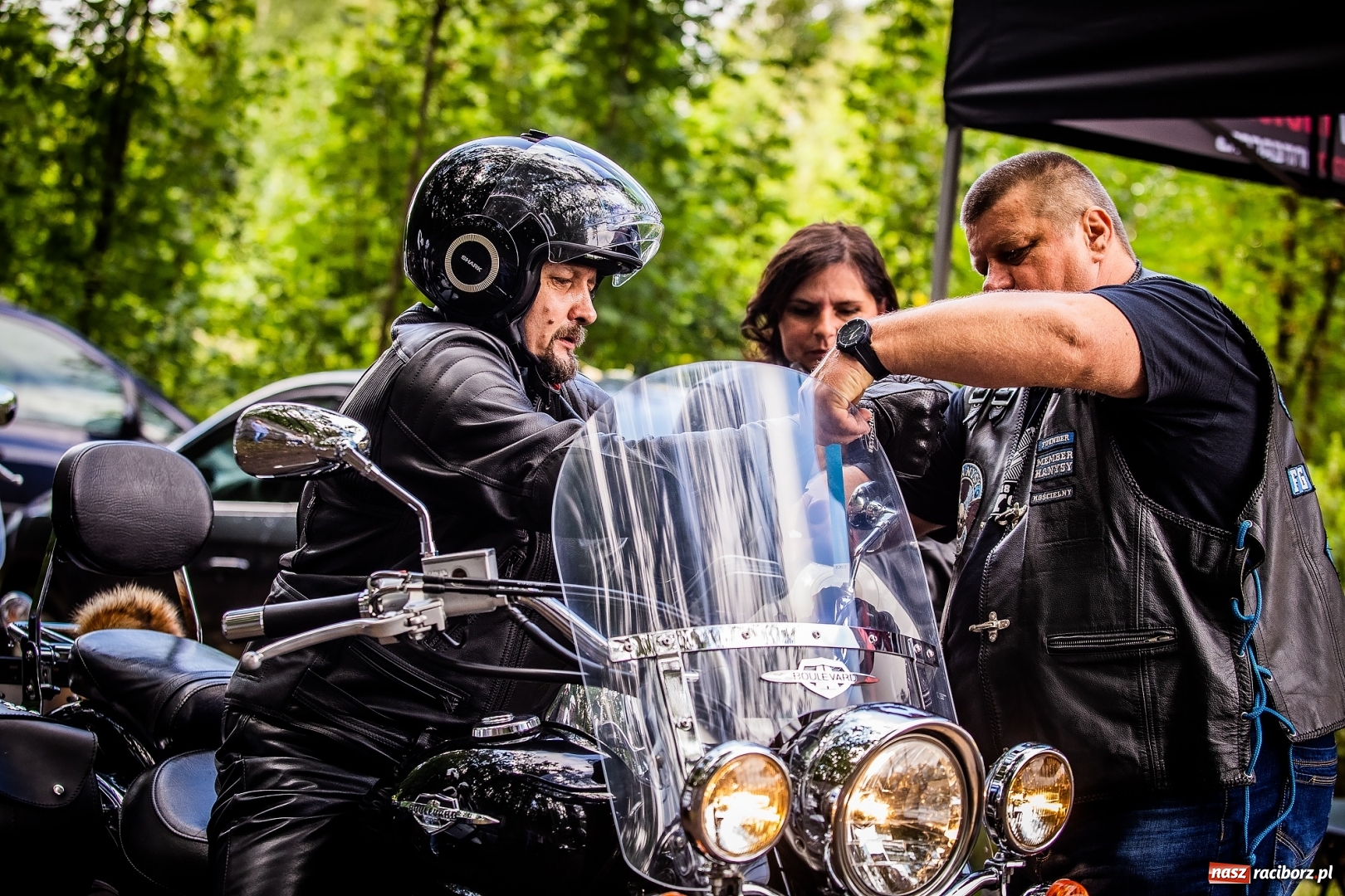 Zdjęcie w galerii na portalu naszraciborz.pl: Parada ulicami miasta w ramach zlotu motocyklowego w Pszowie wiadomości z regionu