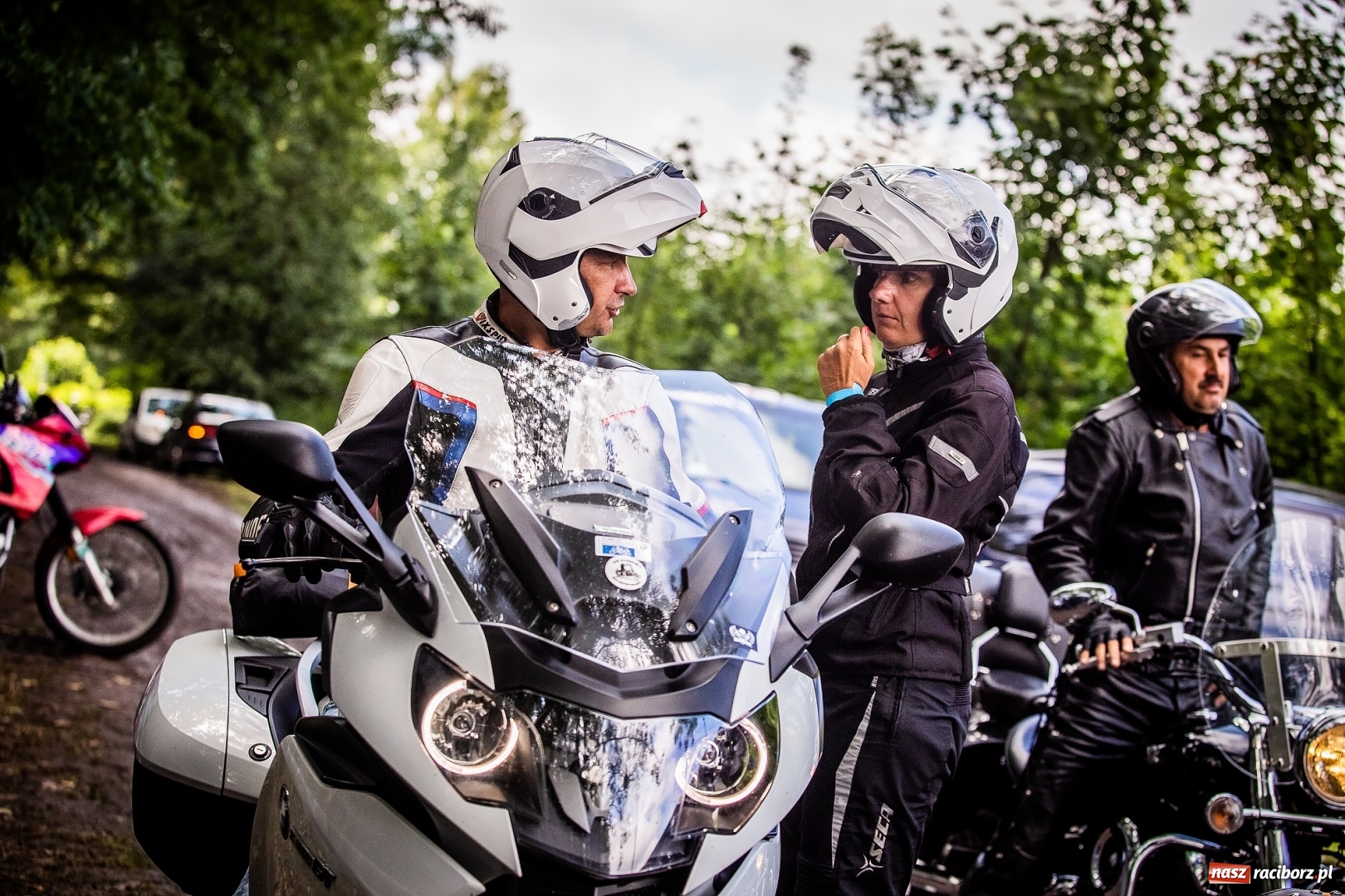 Zdjęcie w galerii na portalu naszraciborz.pl: Parada ulicami miasta w ramach zlotu motocyklowego w Pszowie wiadomości z regionu