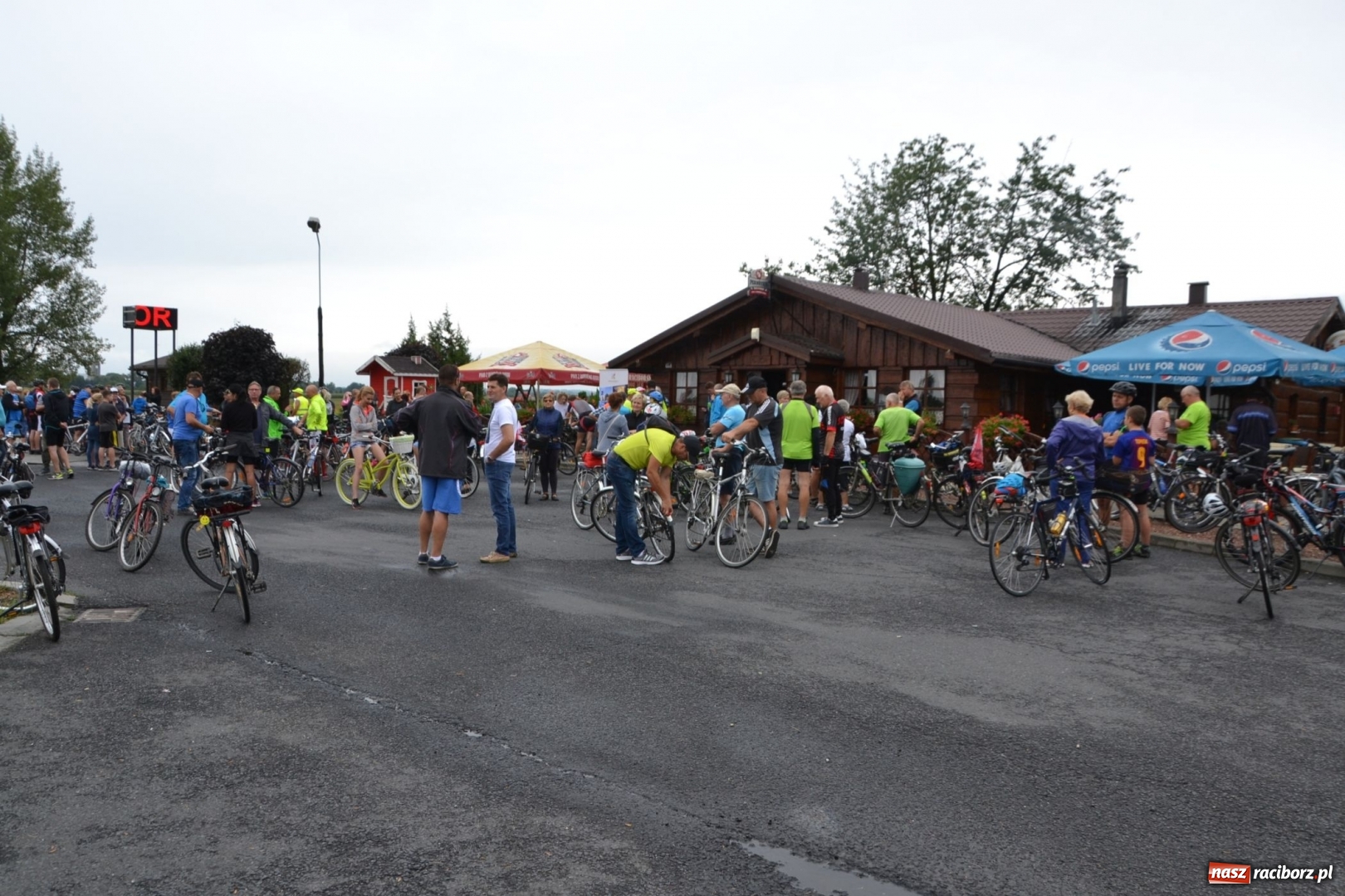 Zdjęcie w galerii na portalu naszraciborz.pl: Krzyżanowice. Gminny rajd rowerowy z firmą Alas Utex  wiadomości z regionu