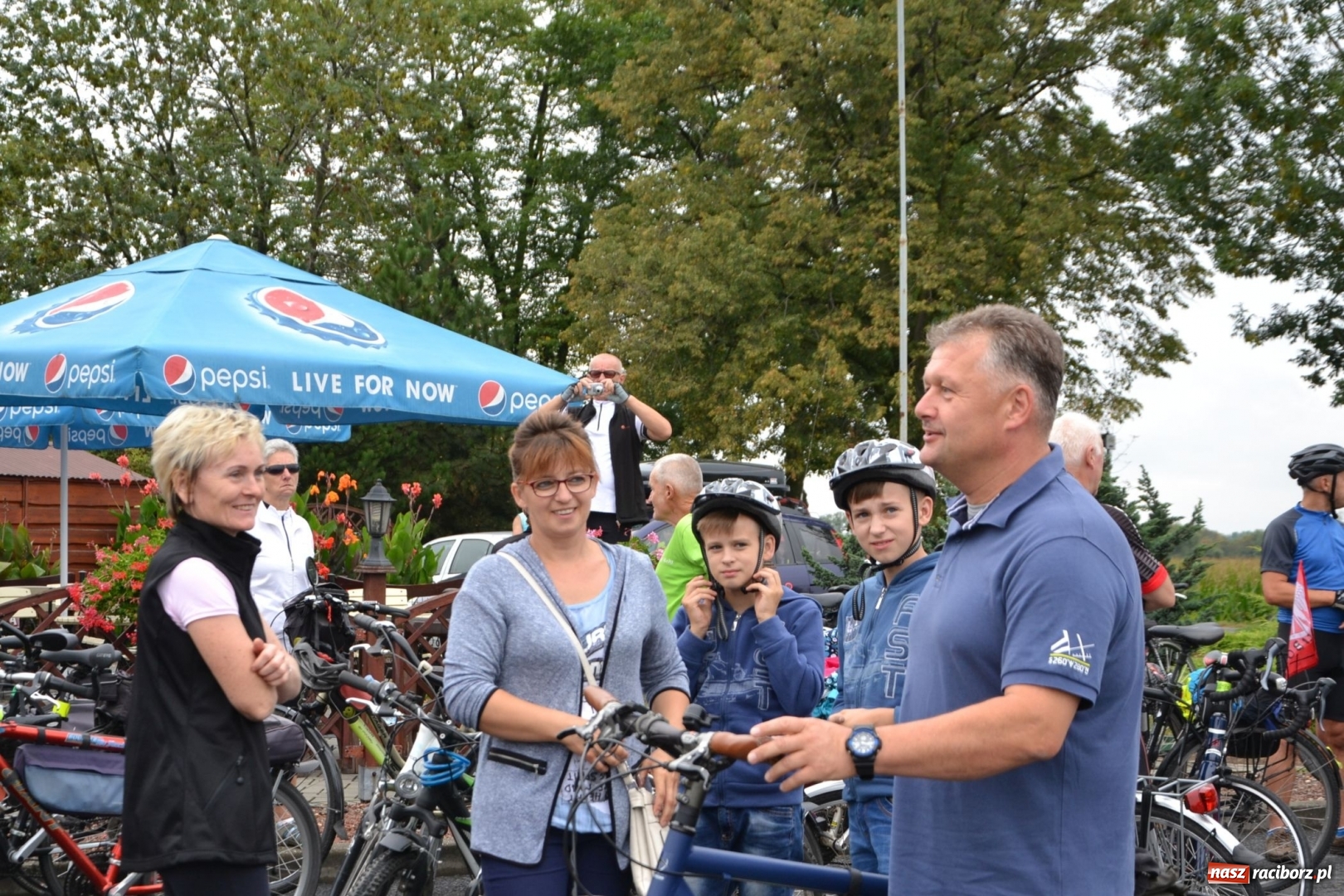 Zdjęcie w galerii na portalu naszraciborz.pl: Krzyżanowice. Gminny rajd rowerowy z firmą Alas Utex  wiadomości z regionu