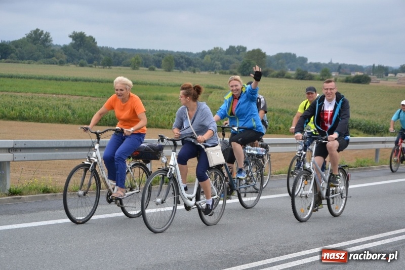 Zdjęcie w galerii na portalu naszraciborz.pl: Krzyżanowice. Gminny rajd rowerowy z firmą Alas Utex  wiadomości z regionu