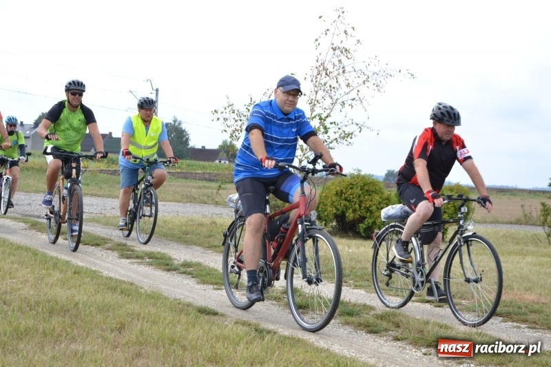 Zdjęcie w galerii na portalu naszraciborz.pl: Krzyżanowice. Gminny rajd rowerowy z firmą Alas Utex  wiadomości z regionu