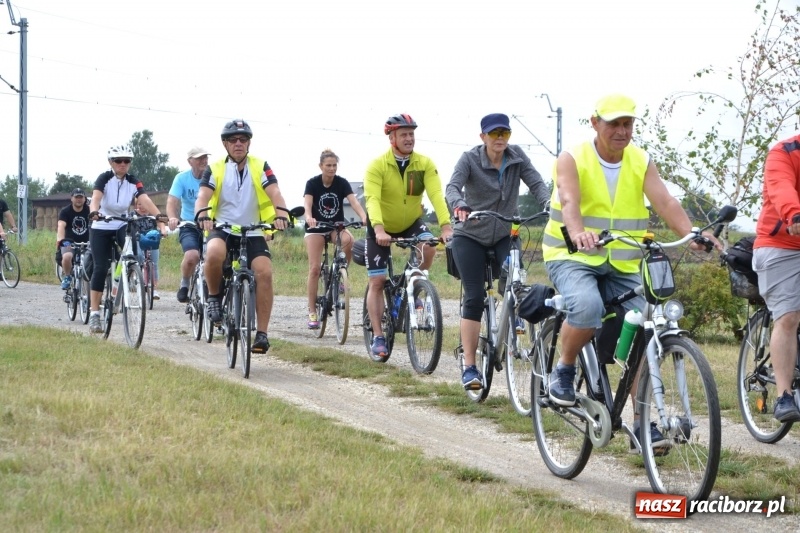 Zdjęcie w galerii na portalu naszraciborz.pl: Krzyżanowice. Gminny rajd rowerowy z firmą Alas Utex  wiadomości z regionu