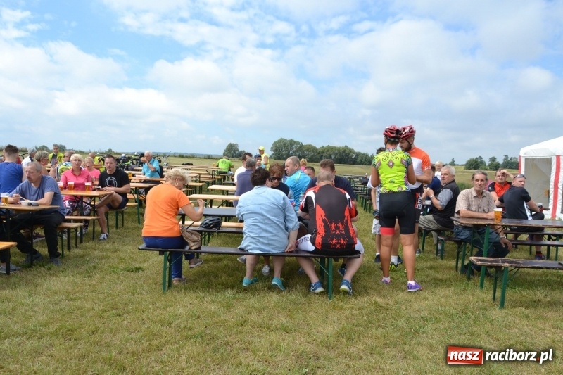 Zdjęcie w galerii na portalu naszraciborz.pl: Krzyżanowice. Gminny rajd rowerowy z firmą Alas Utex  wiadomości z regionu