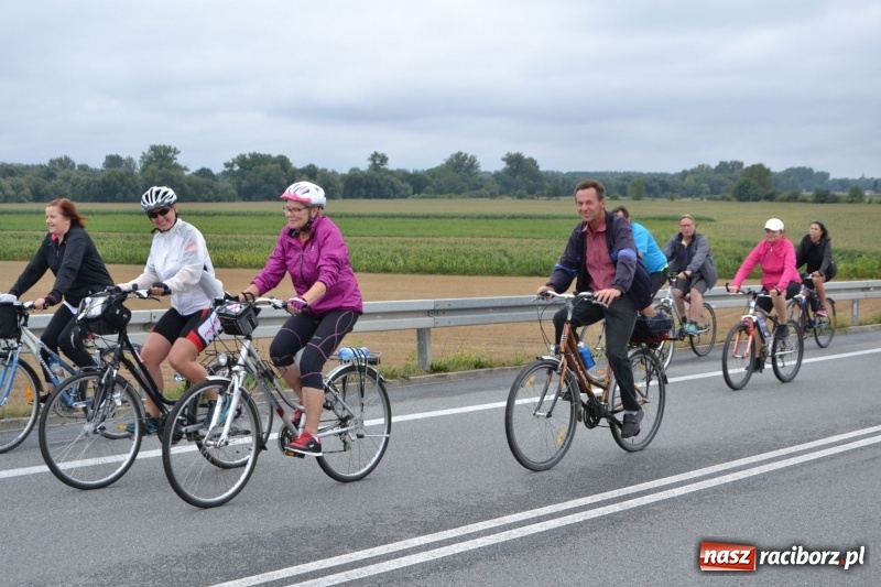 Zdjęcie w galerii na portalu naszraciborz.pl: Krzyżanowice. Gminny rajd rowerowy z firmą Alas Utex  wiadomości z regionu