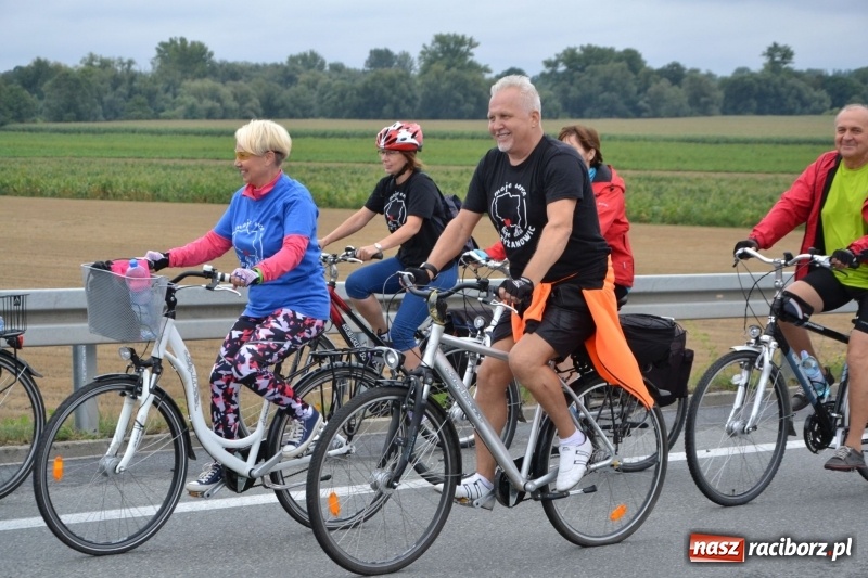Zdjęcie w galerii na portalu naszraciborz.pl: Krzyżanowice. Gminny rajd rowerowy z firmą Alas Utex  wiadomości z regionu