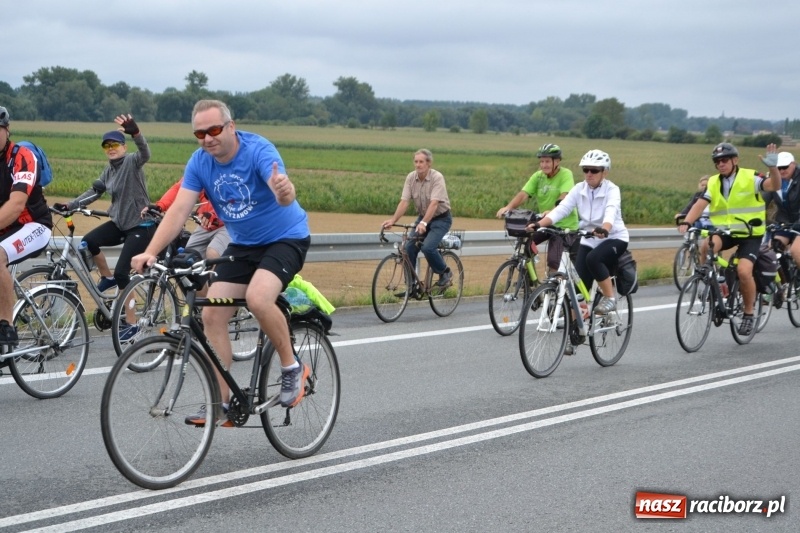 Zdjęcie w galerii na portalu naszraciborz.pl: Krzyżanowice. Gminny rajd rowerowy z firmą Alas Utex  wiadomości z regionu