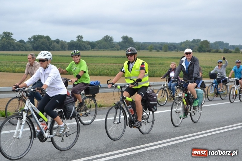 Zdjęcie w galerii na portalu naszraciborz.pl: Krzyżanowice. Gminny rajd rowerowy z firmą Alas Utex  wiadomości z regionu