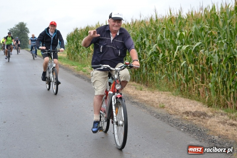 Zdjęcie w galerii na portalu naszraciborz.pl: Krzyżanowice. Gminny rajd rowerowy z firmą Alas Utex  wiadomości z regionu