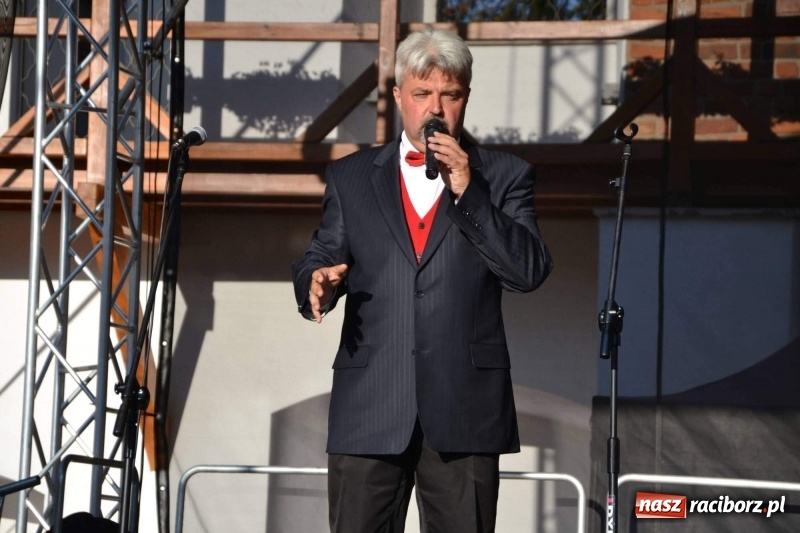 Zdjęcie w galerii na portalu naszraciborz.pl: Soprany kontra Tenorzy - koncert operetkowy na Zamku Piastowskim  wiadomości z regionu