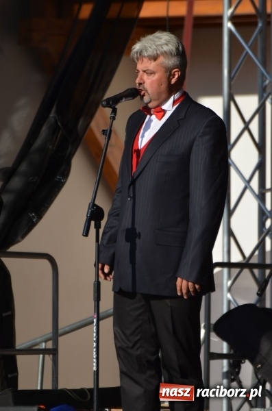 Zdjęcie w galerii na portalu naszraciborz.pl: Soprany kontra Tenorzy - koncert operetkowy na Zamku Piastowskim  wiadomości z regionu