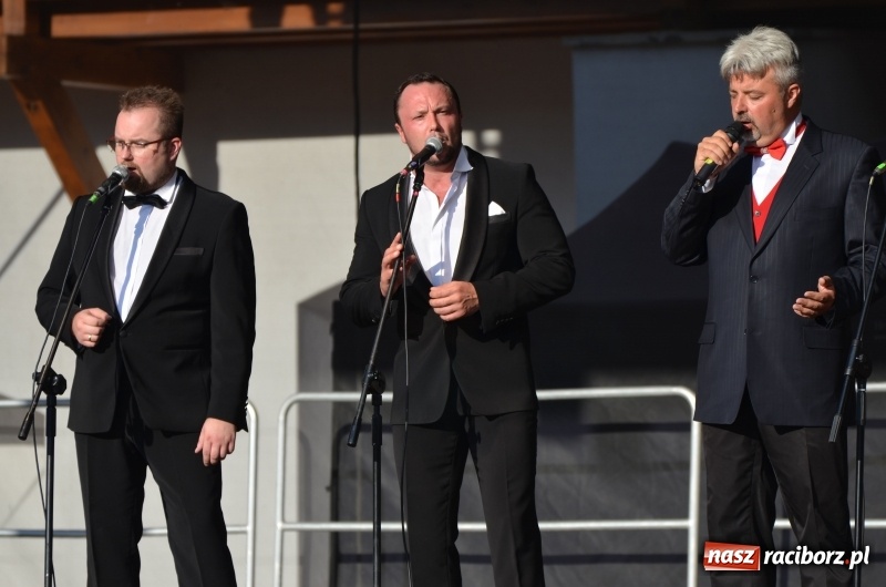 Zdjęcie w galerii na portalu naszraciborz.pl: Soprany kontra Tenorzy - koncert operetkowy na Zamku Piastowskim  wiadomości z regionu