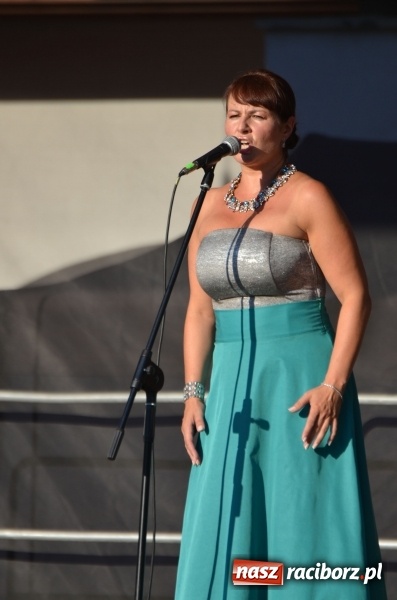 Zdjęcie w galerii na portalu naszraciborz.pl: Soprany kontra Tenorzy - koncert operetkowy na Zamku Piastowskim  wiadomości z regionu