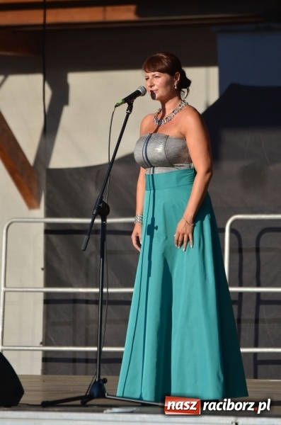 Zdjęcie w galerii na portalu naszraciborz.pl: Soprany kontra Tenorzy - koncert operetkowy na Zamku Piastowskim  wiadomości z regionu