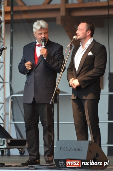 Zdjęcie w galerii na portalu naszraciborz.pl: Soprany kontra Tenorzy - koncert operetkowy na Zamku Piastowskim  wiadomości z regionu