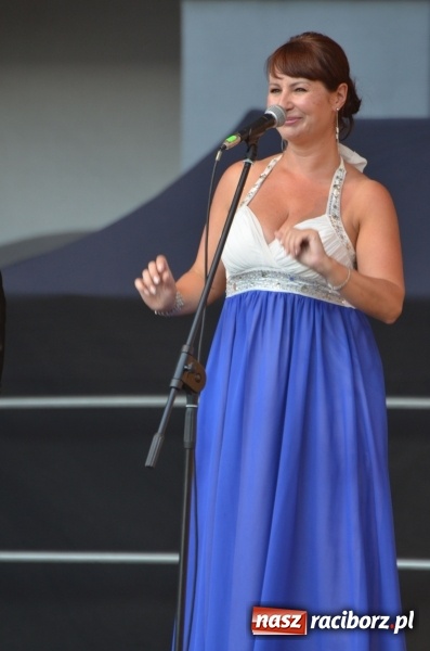 Zdjęcie w galerii na portalu naszraciborz.pl: Soprany kontra Tenorzy - koncert operetkowy na Zamku Piastowskim  wiadomości z regionu