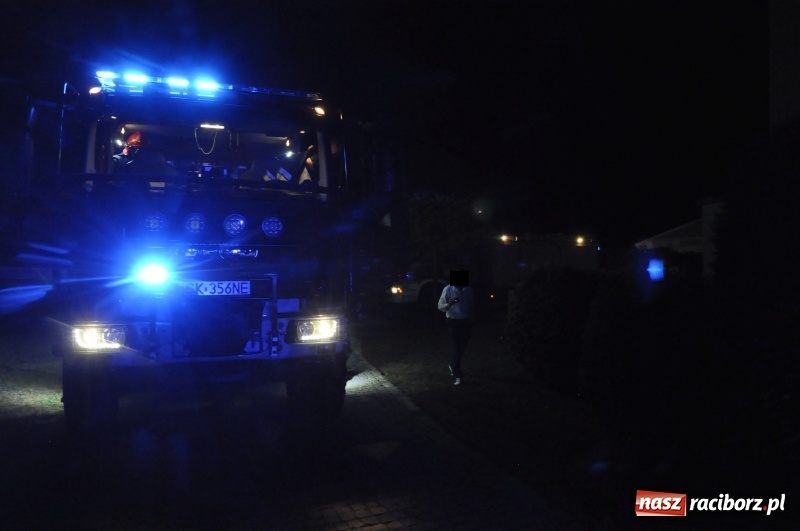 Zdjęcie w galerii na portalu naszraciborz.pl: Nocna akcja w Aquabraxie. Strażacy trafili na wesele, a przed odjazdem złożyli życzenia  wiadomości z regionu