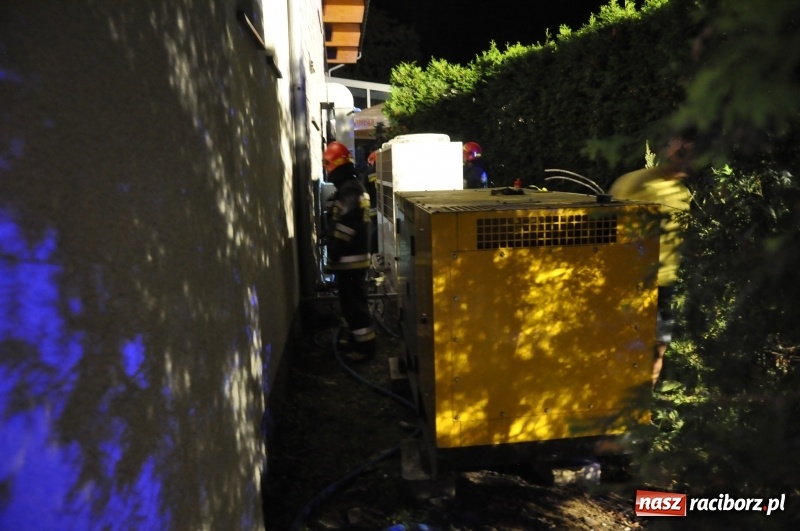 Zdjęcie w galerii na portalu naszraciborz.pl: Nocna akcja w Aquabraxie. Strażacy trafili na wesele, a przed odjazdem złożyli życzenia  wiadomości z regionu