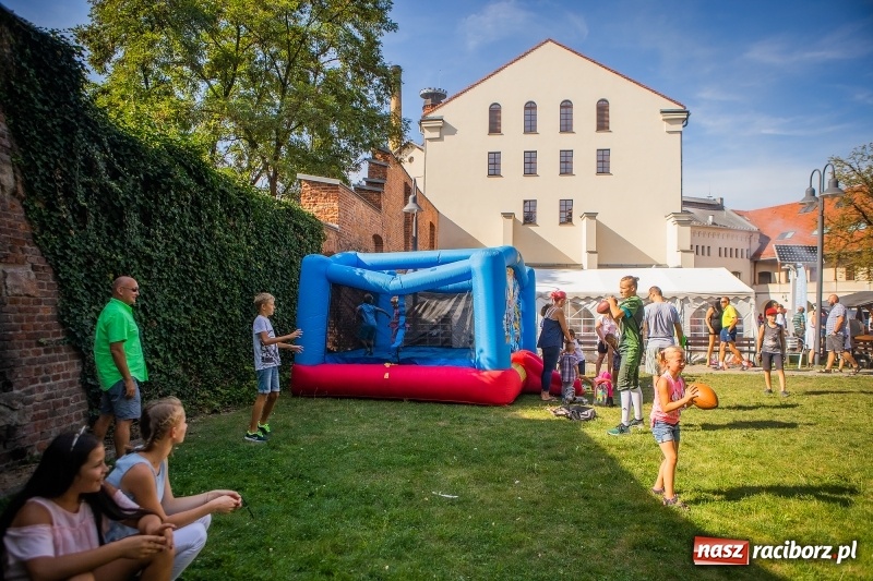 Zdjęcie w galerii na portalu naszraciborz.pl: Wspaniały urodzinowy prezent dla Super Fifka  wiadomości z regionu