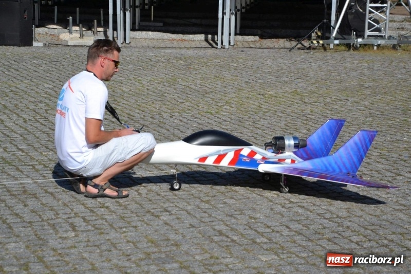 Zdjęcie w galerii na portalu naszraciborz.pl: Wspaniały urodzinowy prezent dla Super Fifka  wiadomości z regionu