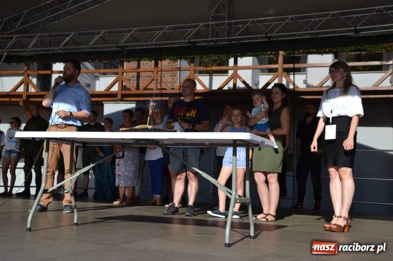 Zdjęcie w galerii na portalu naszraciborz.pl: Wspaniały urodzinowy prezent dla Super Fifka  wiadomości z regionu