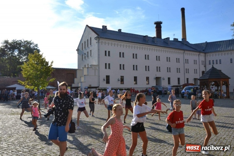Zdjęcie w galerii na portalu naszraciborz.pl: Wspaniały urodzinowy prezent dla Super Fifka  wiadomości z regionu