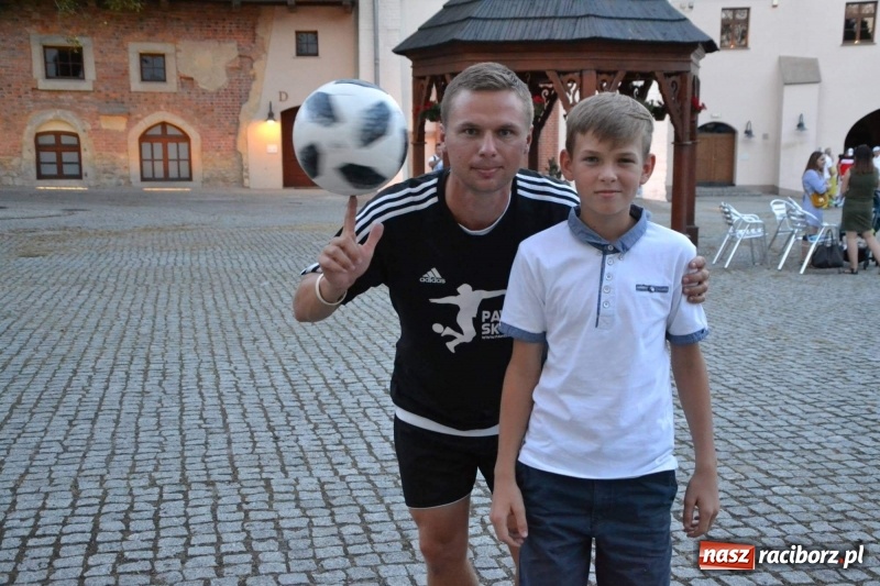 Zdjęcie w galerii na portalu naszraciborz.pl: Wspaniały urodzinowy prezent dla Super Fifka  wiadomości z regionu