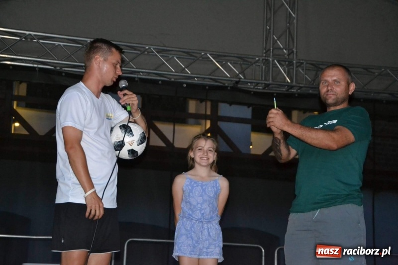 Zdjęcie w galerii na portalu naszraciborz.pl: Wspaniały urodzinowy prezent dla Super Fifka  wiadomości z regionu