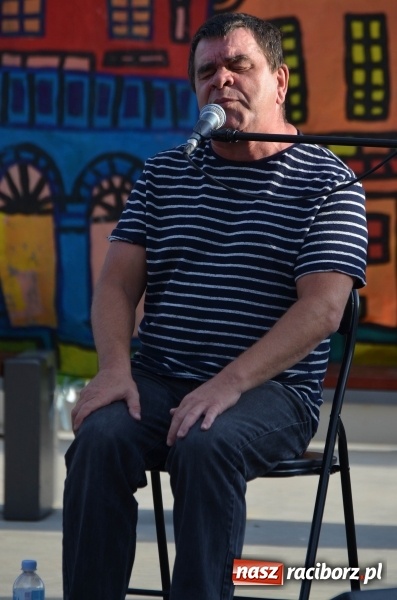 Zdjęcie w galerii na portalu naszraciborz.pl: Roman Roczeń wystąpił na przystani kajakowej wiadomości z regionu