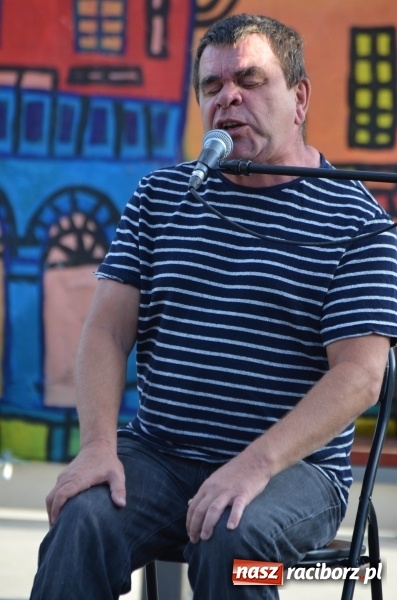 Zdjęcie w galerii na portalu naszraciborz.pl: Roman Roczeń wystąpił na przystani kajakowej wiadomości z regionu