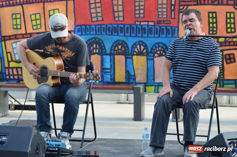 Zdjęcie w galerii na portalu naszraciborz.pl: Roman Roczeń wystąpił na przystani kajakowej wiadomości z regionu
