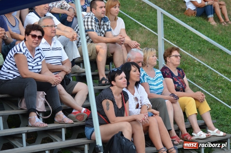 Zdjęcie w galerii na portalu naszraciborz.pl: Roman Roczeń wystąpił na przystani kajakowej wiadomości z regionu