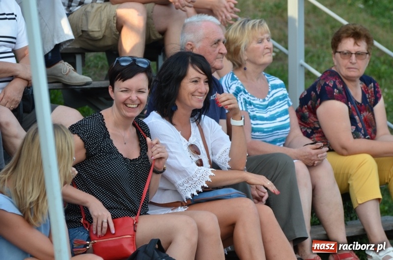 Zdjęcie w galerii na portalu naszraciborz.pl: Roman Roczeń wystąpił na przystani kajakowej wiadomości z regionu