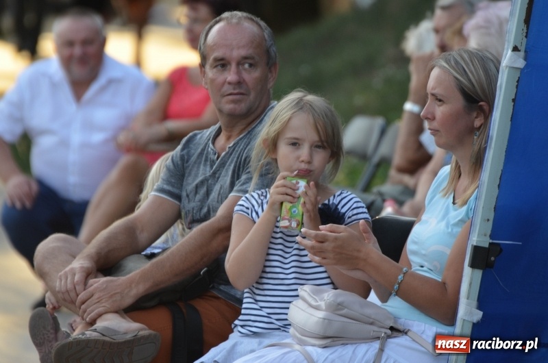 Zdjęcie w galerii na portalu naszraciborz.pl: Roman Roczeń wystąpił na przystani kajakowej wiadomości z regionu