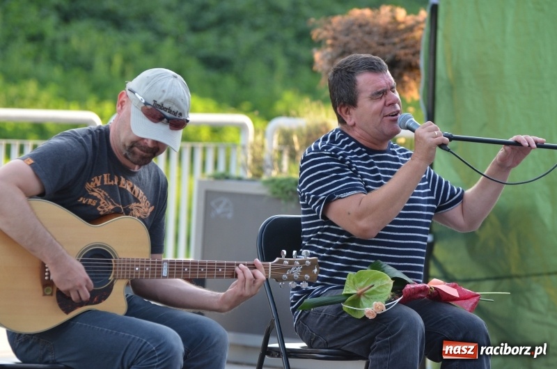 Zdjęcie w galerii na portalu naszraciborz.pl: Roman Roczeń wystąpił na przystani kajakowej wiadomości z regionu