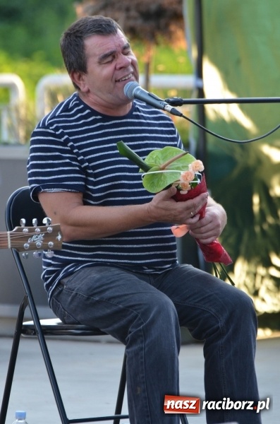 Zdjęcie w galerii na portalu naszraciborz.pl: Roman Roczeń wystąpił na przystani kajakowej wiadomości z regionu