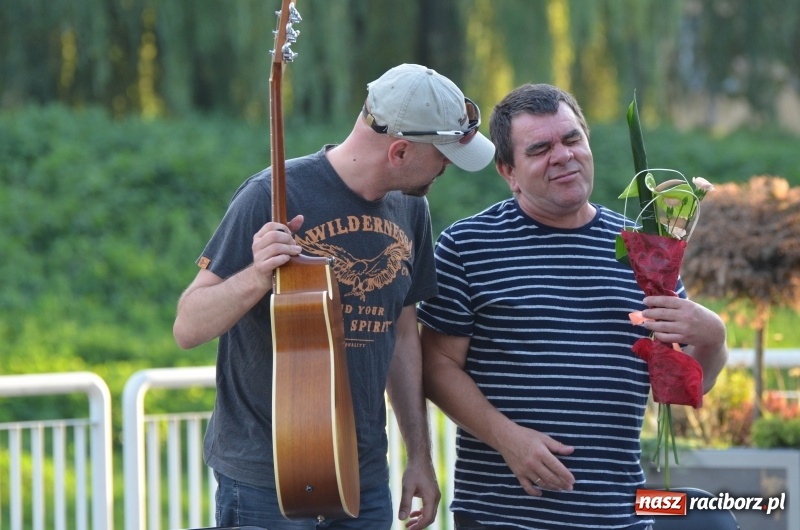Zdjęcie w galerii na portalu naszraciborz.pl: Roman Roczeń wystąpił na przystani kajakowej wiadomości z regionu