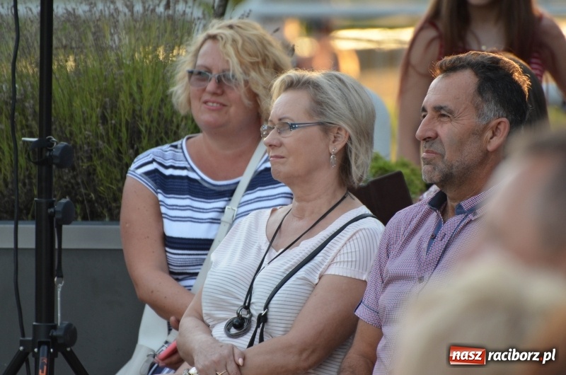 Zdjęcie w galerii na portalu naszraciborz.pl: Roman Roczeń wystąpił na przystani kajakowej wiadomości z regionu