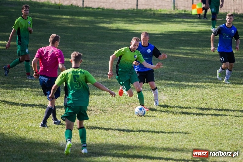Zdjęcie w galerii na portalu naszraciborz.pl: Jednobramkowa wygrana Zabełkowa na inaugurację sezonu wiadomości z regionu