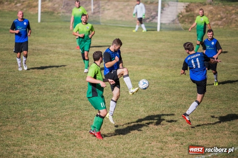 Zdjęcie w galerii na portalu naszraciborz.pl: Jednobramkowa wygrana Zabełkowa na inaugurację sezonu wiadomości z regionu