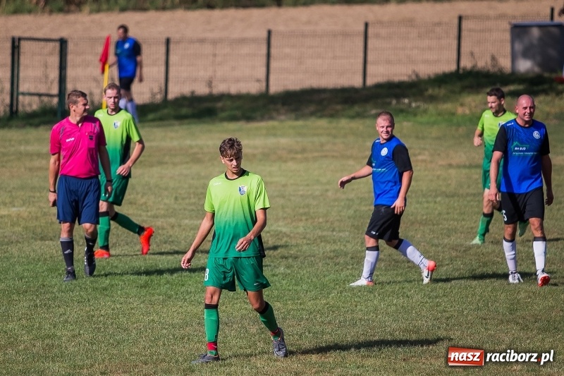 Zdjęcie w galerii na portalu naszraciborz.pl: Jednobramkowa wygrana Zabełkowa na inaugurację sezonu wiadomości z regionu