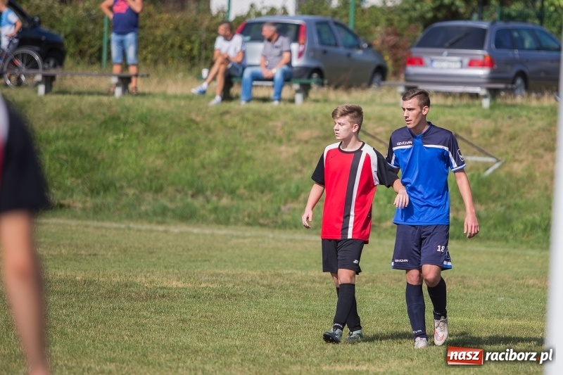 Zdjęcie w galerii na portalu naszraciborz.pl: Ruszyły rozgrywki raciborskiej A klasy. Brzezie podzieliło się punktami z Zawadą wiadomości z regionu
