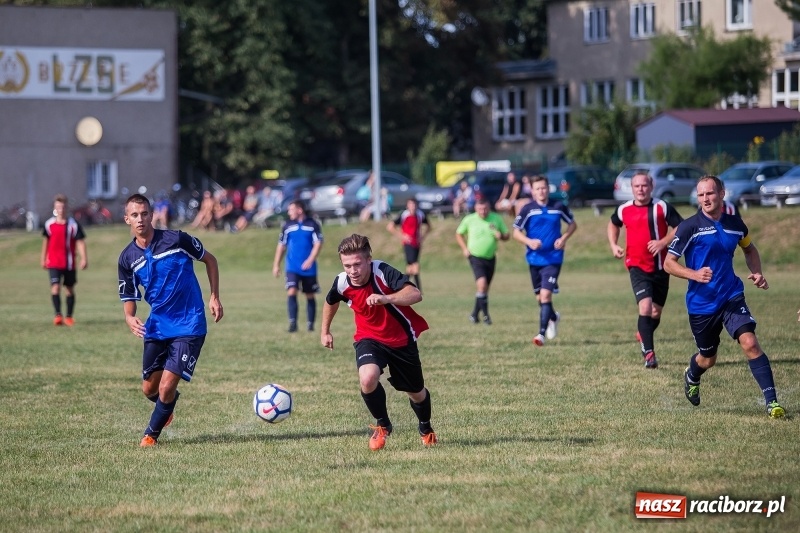 Zdjęcie w galerii na portalu naszraciborz.pl: Ruszyły rozgrywki raciborskiej A klasy. Brzezie podzieliło się punktami z Zawadą wiadomości z regionu