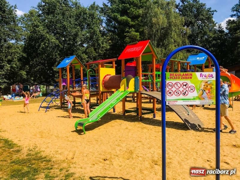 Zdjęcie w galerii na portalu naszraciborz.pl: AquaZumba hitem lata 2018 w Aquabraxie FOTO i WIDEO  wiadomości z regionu