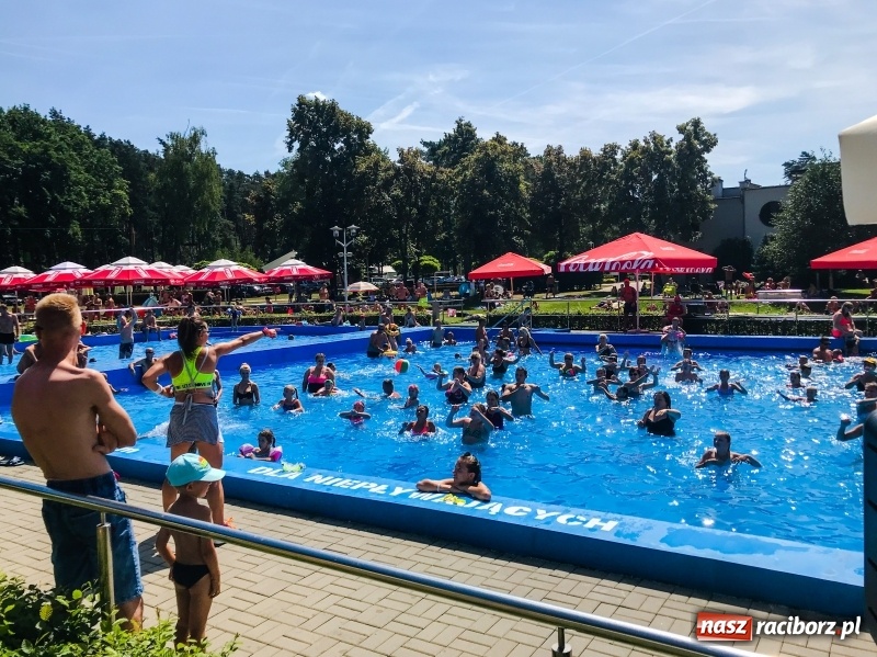 Zdjęcie w galerii na portalu naszraciborz.pl: AquaZumba hitem lata 2018 w Aquabraxie FOTO i WIDEO  wiadomości z regionu