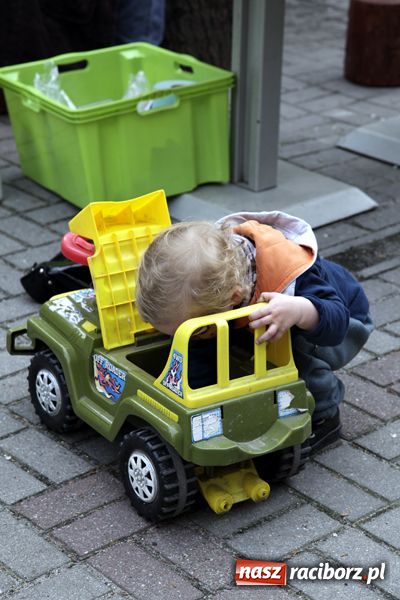 Zdjęcie w galerii na portalu naszraciborz.pl: Urodziny Poza Czasem wiadomości z regionu