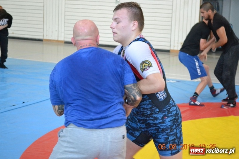 Zdjęcie w galerii na portalu naszraciborz.pl: Zapaśnicy Unii Racibórz przebywali na zgrupowaniu w Niemczech wiadomości z regionu